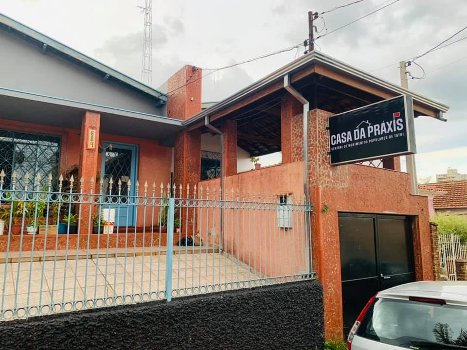 Frente da Casa da Práxis